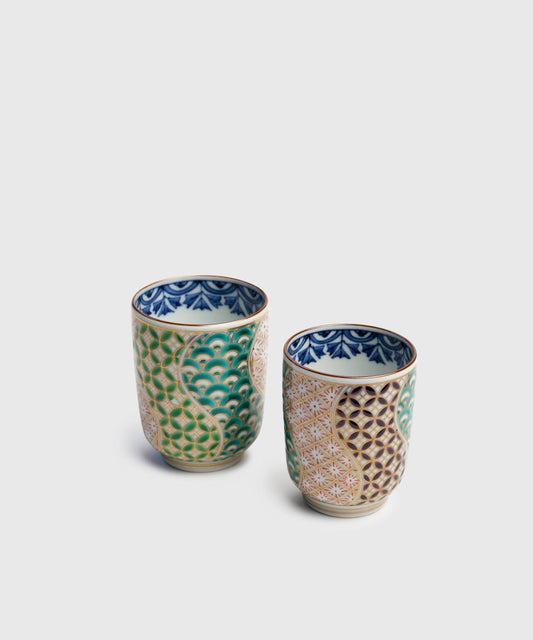 Shonzui Pattern Porcelain Teacups ‚Äì Set of 2